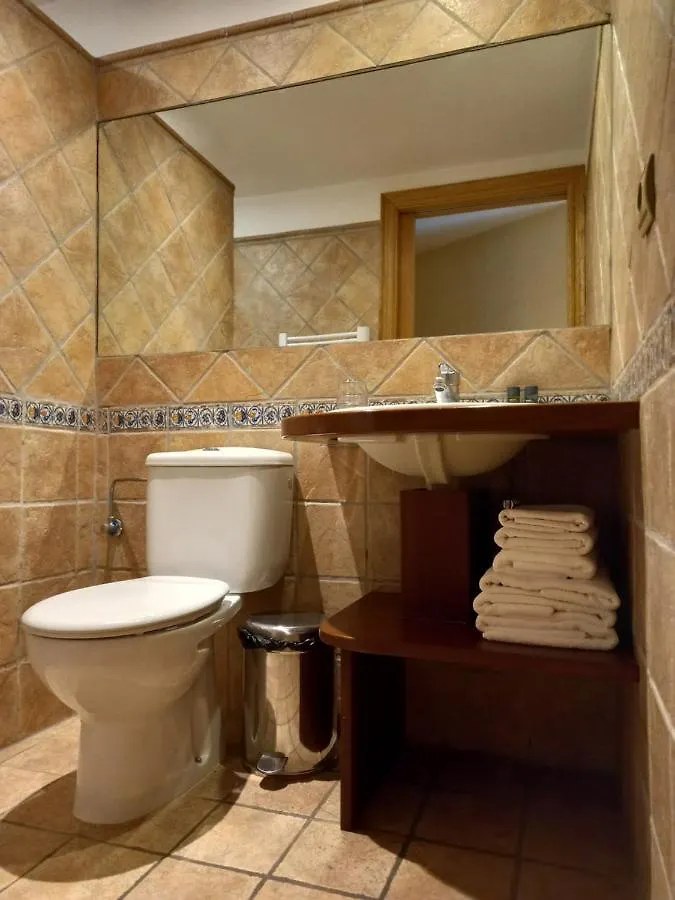 Hostal Cabrerès Cantonigros Maison d'hôtes